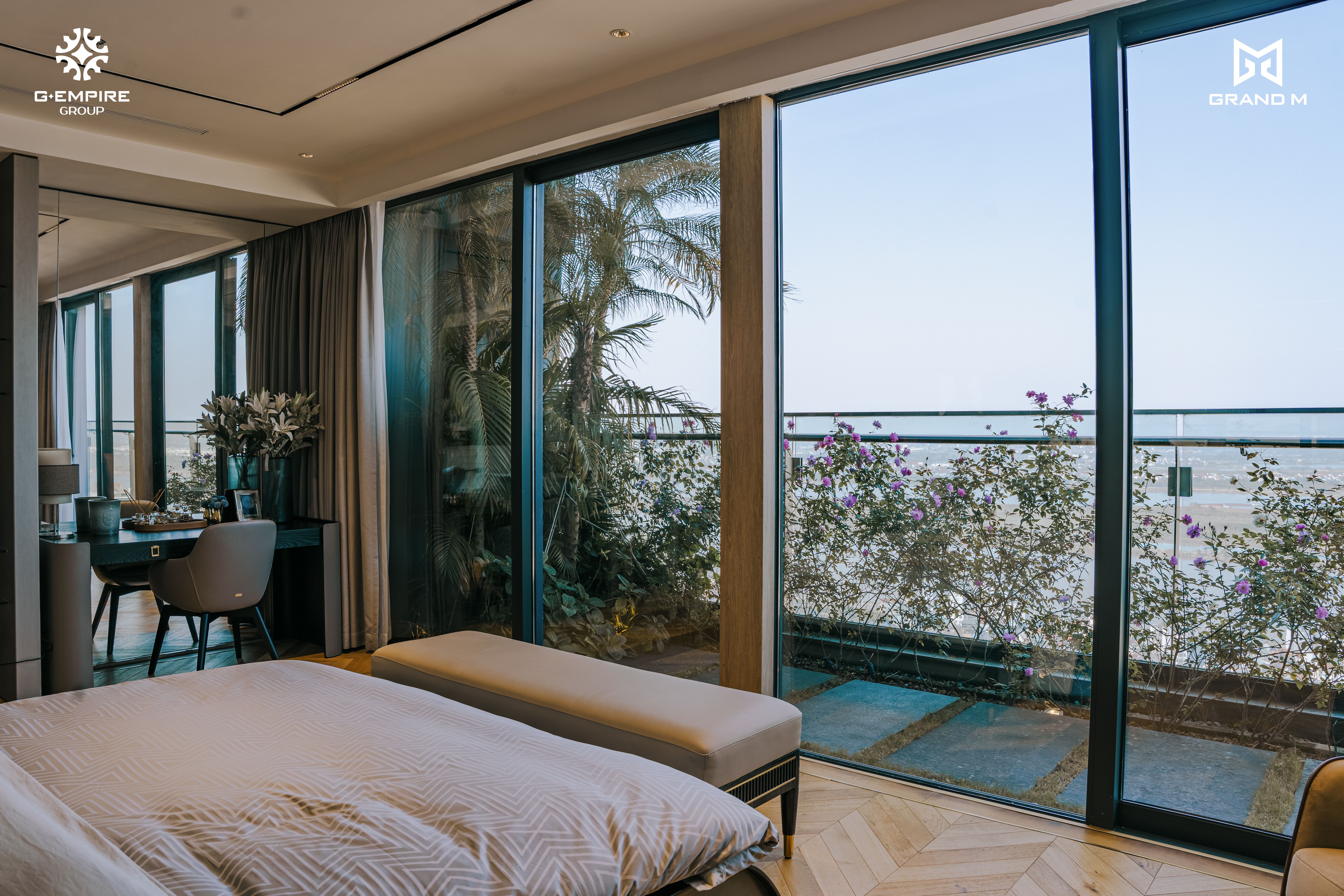 Nhà mẫu Noble Crystal — Phòng khách